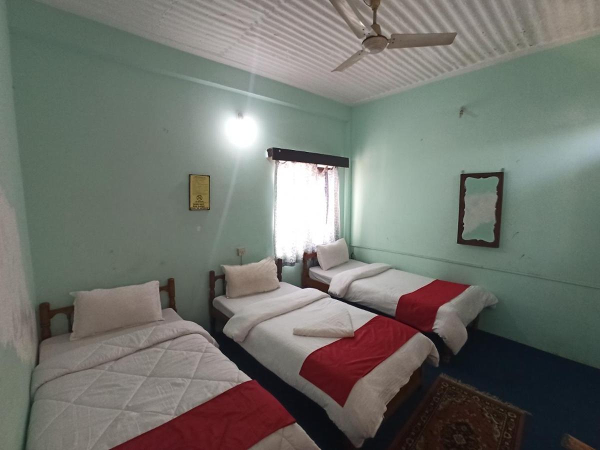 Pushpa Guest House Pokhara Exterior photo