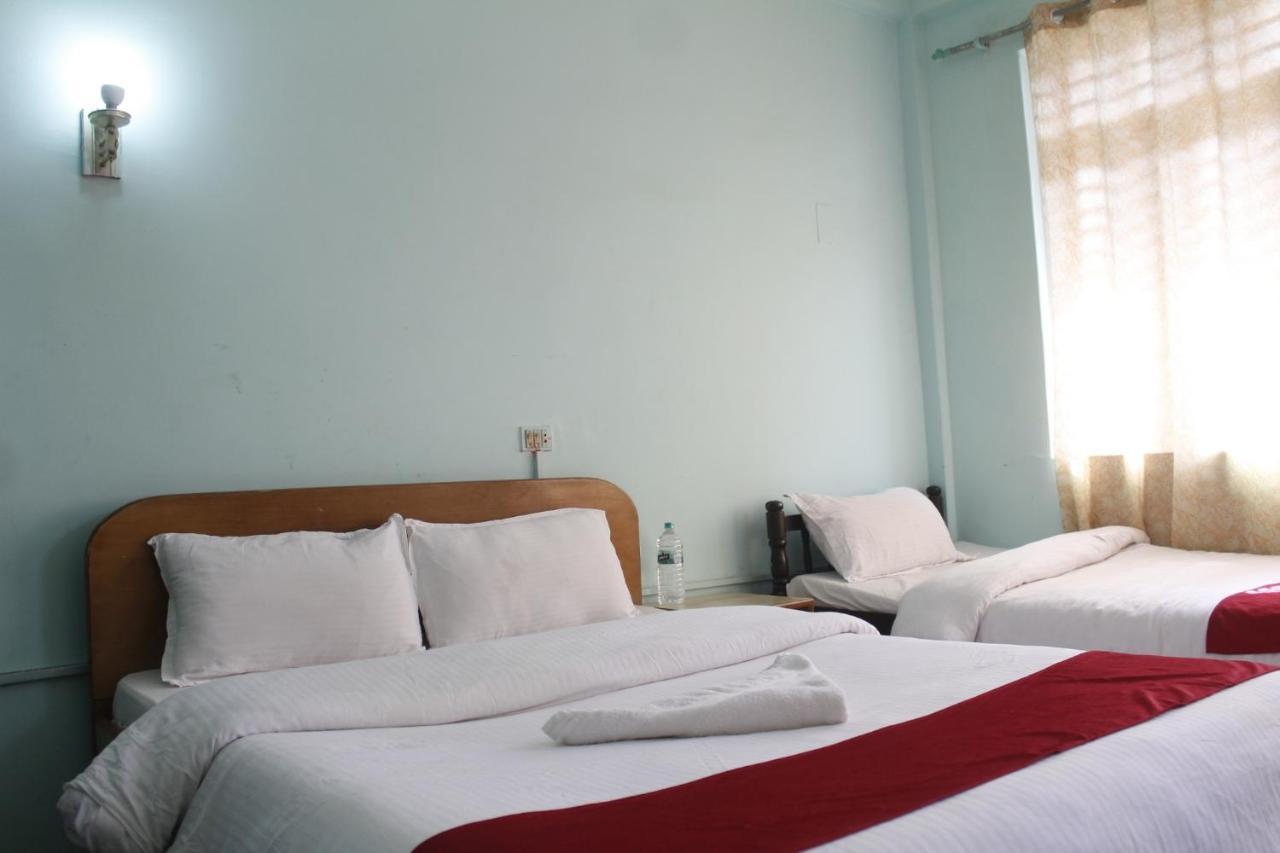 Pushpa Guest House Pokhara Exterior photo